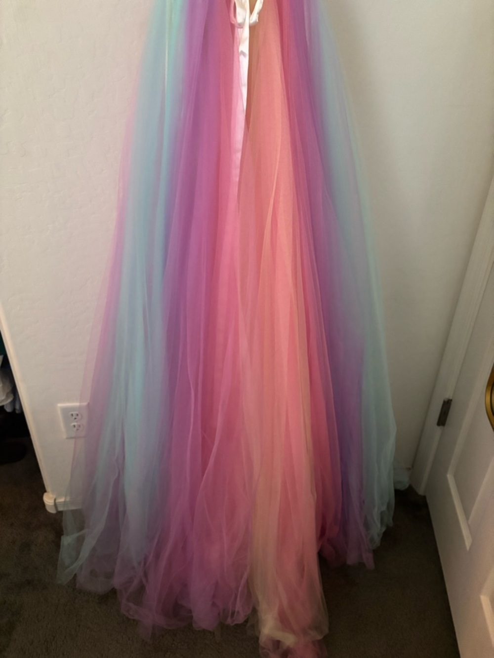 Mac Duggal Size 0 Pastel Rainbow Tulle Prom Gown Crystal Bodice - Picture 6 of 11